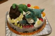 恐竜立体ケーキ