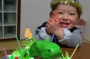 恐竜立体ケーキ