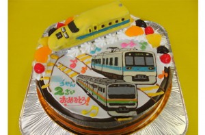 ドクターイエローと電車イラストケーキ