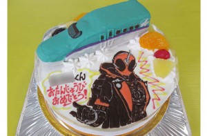 北海道新幹線と仮面ライダーゴーストケーキ