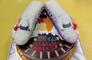 新幹線maxケーキ