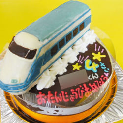 スペーシア電車ケーキ