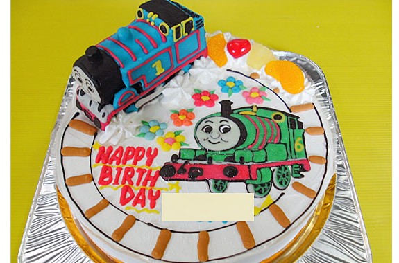 トーマスとパーシーのケーキ ｵﾘｼﾞﾅﾙｹｰｷ おぐに 電車 車 ｷｬﾗｸﾀｰ 似顔絵ｹｰｷ宅配通販