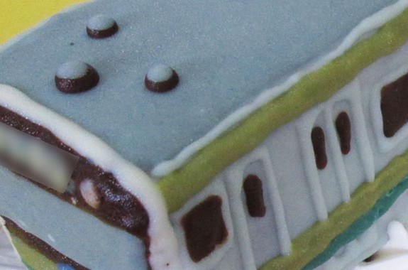横浜線電車と新幹線のぞみケーキ ｵﾘｼﾞﾅﾙｹｰｷ おぐに 電車 車 ｷｬﾗｸﾀｰ 似顔絵ｹｰｷ宅配通販