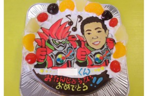 仮面ライダーエグゼイドと似顔絵のケーキ