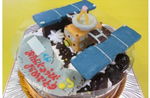小惑星探査機はやぶさケーキ