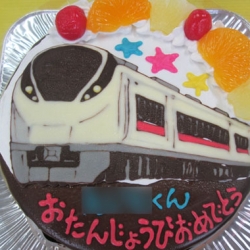 電車ひたちケーキ