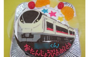 電車ひたちケーキ