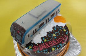 東西線電車立体ケーキ