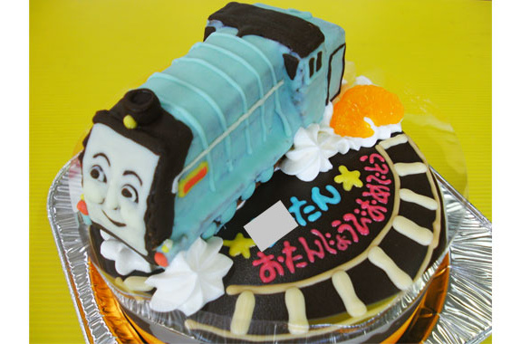 トーマスの仲間スペンサー立体ケーキ ｵﾘｼﾞﾅﾙｹｰｷ おぐに 電車 車 ｷｬﾗｸﾀｰ 似顔絵ｹｰｷ宅配通販
