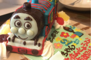 トーマスケーキ