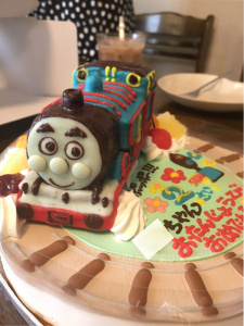 トーマスケーキ