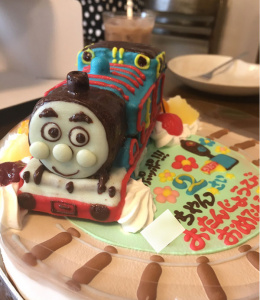 トーマスケーキ