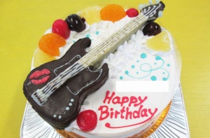 ベースギター立体ケーキ