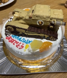 戦車CV33立体ケーキ