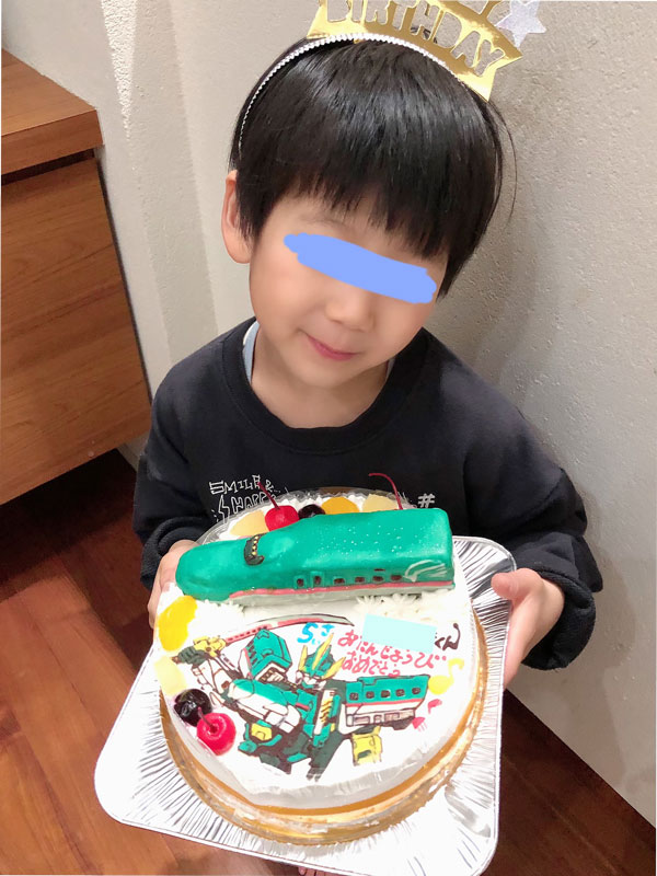 シンカリオンはやぶさケーキ