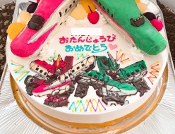 電車 新幹線ケーキ オリジナルケーキ おぐに 電車 車 キャラクター 似顔絵ケーキ宅配通販 電車 新幹線ケーキ オリジナルケーキ おぐに 電車 車 キャラクター 似顔絵ケーキ宅配通販