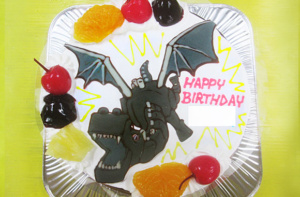 マインクラフトのエンダードラゴンイラストケーキ