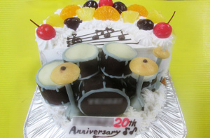ドラム立体ケーキ
