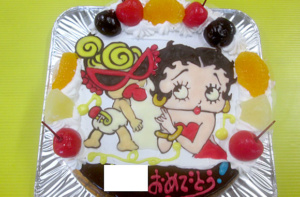 ベティちゃんとヒスミニイラストケーキ