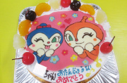 ドキンちゃんとコキンちゃんのイラストケーキ