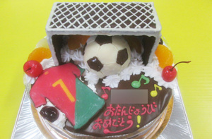 サッカーボール・ゴール・ユニフォームのケーキ
