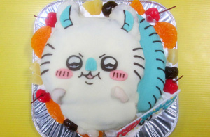ちいかわのモモンガ立体ケーキ