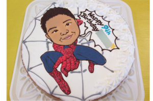 スパイダーマン似顔絵ケーキ