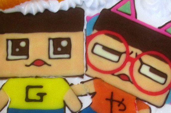 3年G組ぐち男くんのぐち男とぐちやまイラストケーキ
