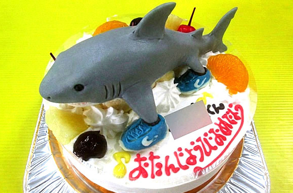 トララレロトラララ立体ケーキ