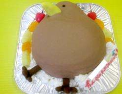 鳥のキーウィケーキ